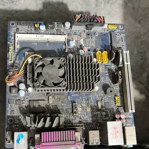 议价工控主板 D525，带风扇，支持ATX供电，PCI、MPCI