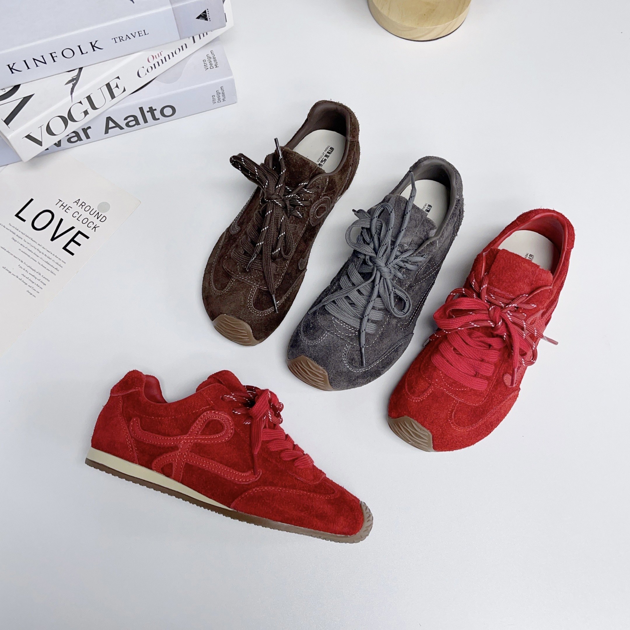 美拉德真皮百搭平底德训鞋女2025秋季新款百搭软底休闲板鞋,女鞋,德训鞋,淘宝优惠券,粉丝福利购,淘宝优惠卷