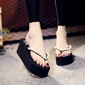 ins人字拖女外穿厚底拖鞋 坡跟海边度假沙滩鞋 2025新款 夹脚凉拖鞋