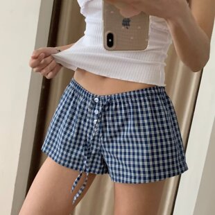 百搭显瘦松紧腰抽绳休闲家居热裤 女夏季 宽松蓝白格子低腰短裤 美式