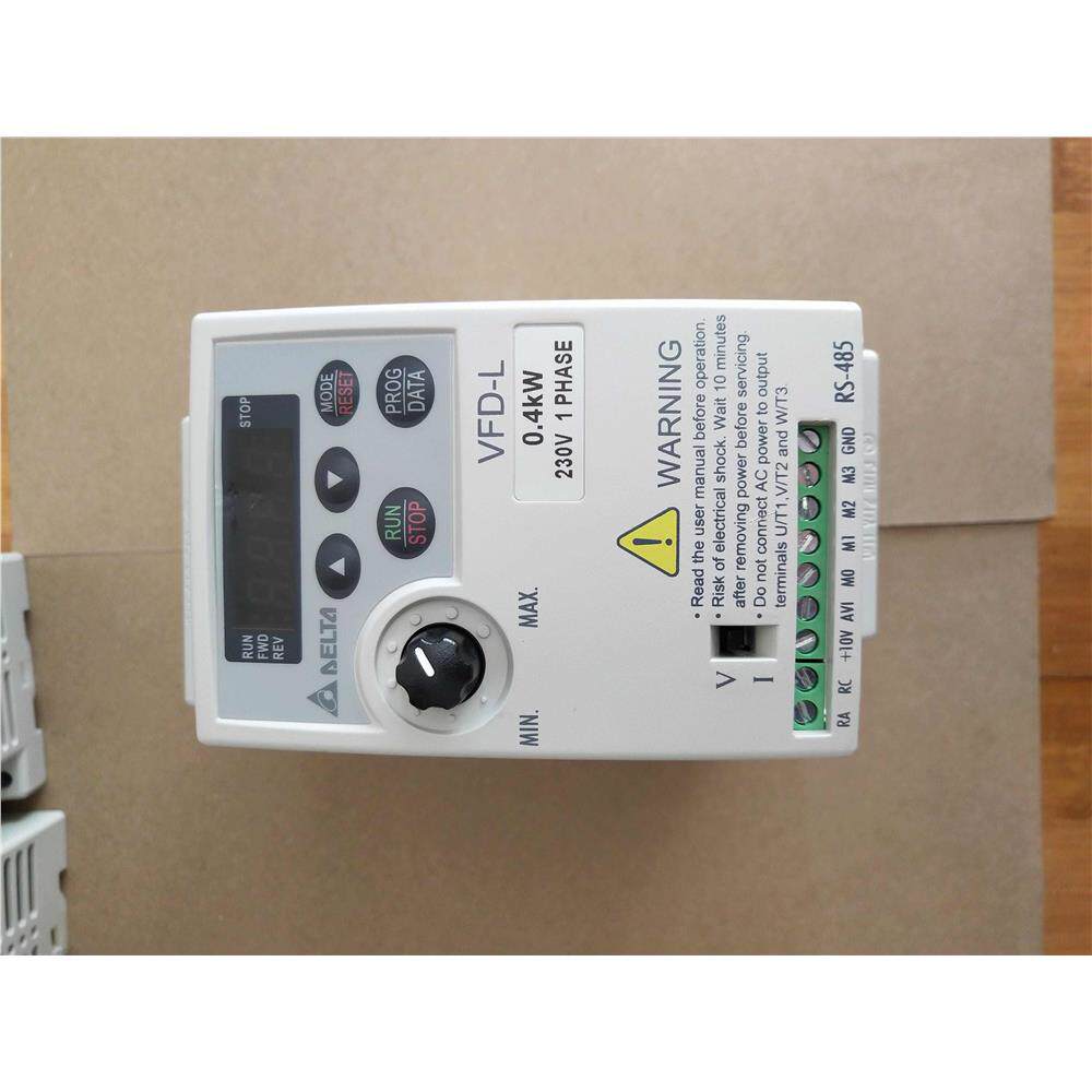 拆机变频器0.4KWV输入
