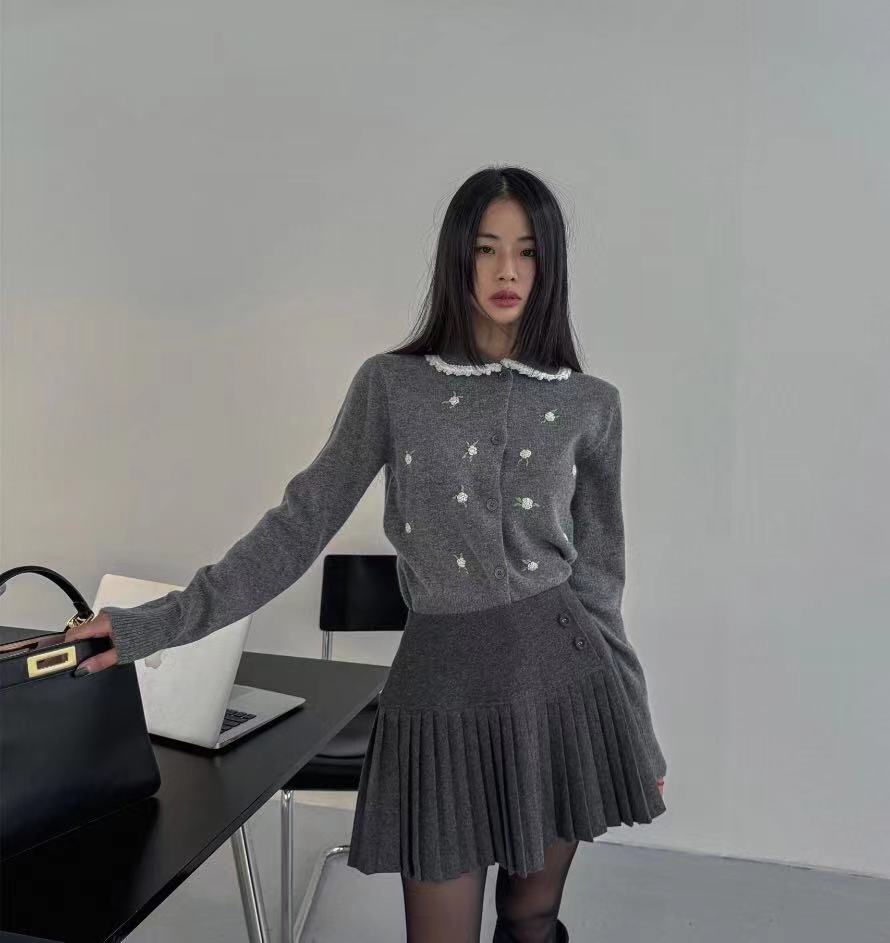 韩国正品maymay钩花短款针织开衫甜美气质蕾丝拼接娃娃领毛衣外套