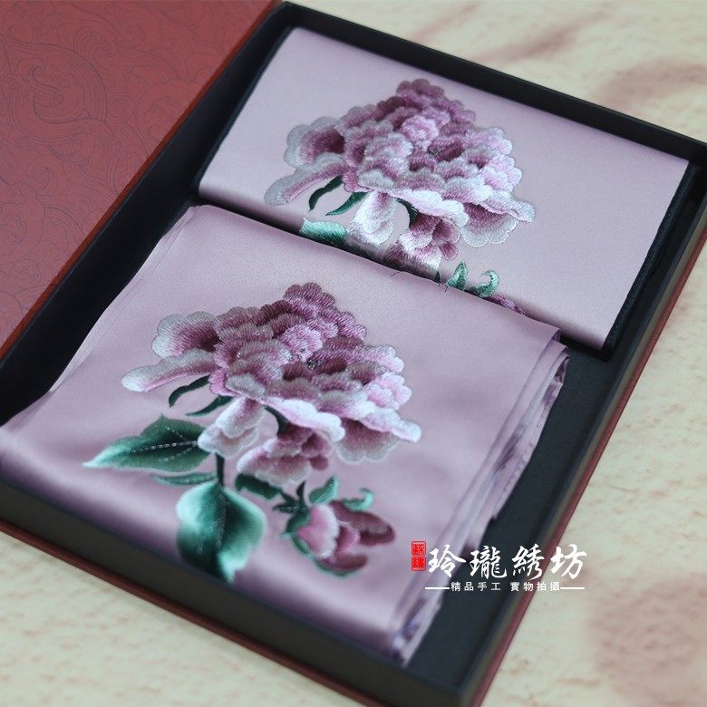 苏州刺绣真丝手工绣围巾女丝巾旗袍披肩苏绣钱包卡包套装出国礼品