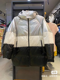 安踏女款羽绒服，防水防风，超轻，免洗，帽子暖，仅S和M码