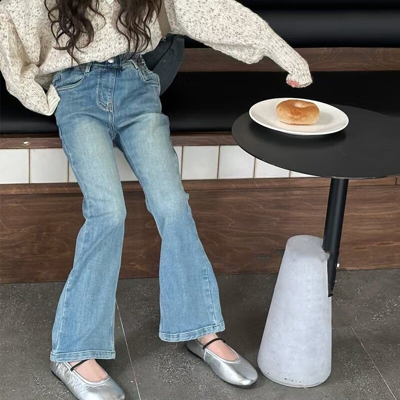 女童喇叭牛仔裤儿童洋气宽松直筒裤中大童休闲阔腿长裤子2025春单,童装/婴儿装/亲子装,儿童牛仔裤,淘宝优惠券,粉丝福利购,淘宝优惠卷