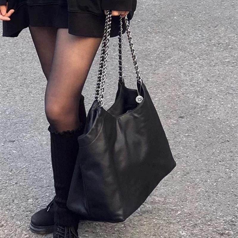 大容量早秋女包2025新款高端质感小众手提袋今年流行的炼肩包,箱包皮具/热销女包/男包,通用款女包,淘宝优惠券,粉丝福利购,淘宝优惠卷