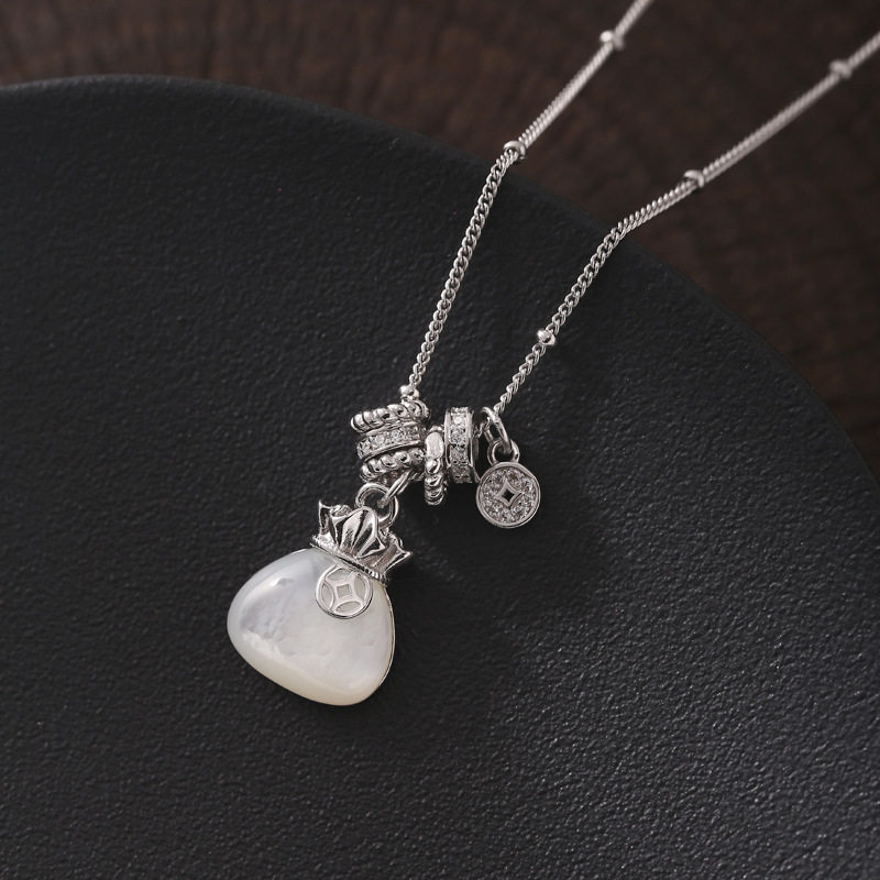 新款s925纯银镶钻福袋钱币贝母项链女简约新中式国风设计锁骨链