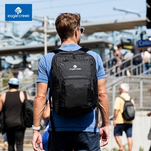 Eagle Creek双色四季轻便2合1聪明背包双肩包单肩包两用2019新款