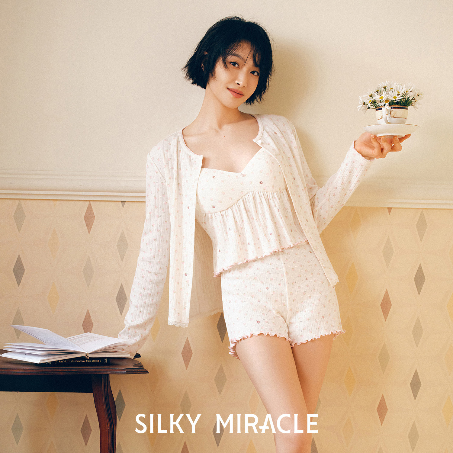 宋茜同款SILKY MIRACLE草莓针织水晶睡衣吊带家居服甜美高级外穿