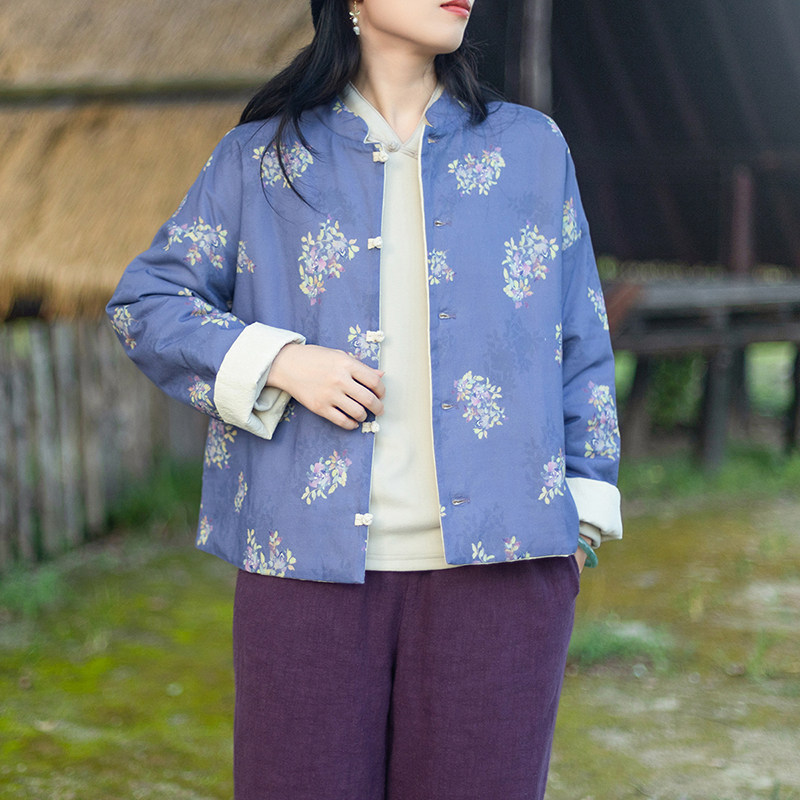正反两穿设计感立领新中式棉服图片
