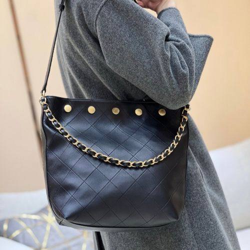 高端】25a菱格铆钉嬉皮包购物袋链条包大容量hobo腋下包潮流女包,箱包皮具/热销女包/男包,腋下包,淘宝优惠券,粉丝福利购,淘宝优惠卷