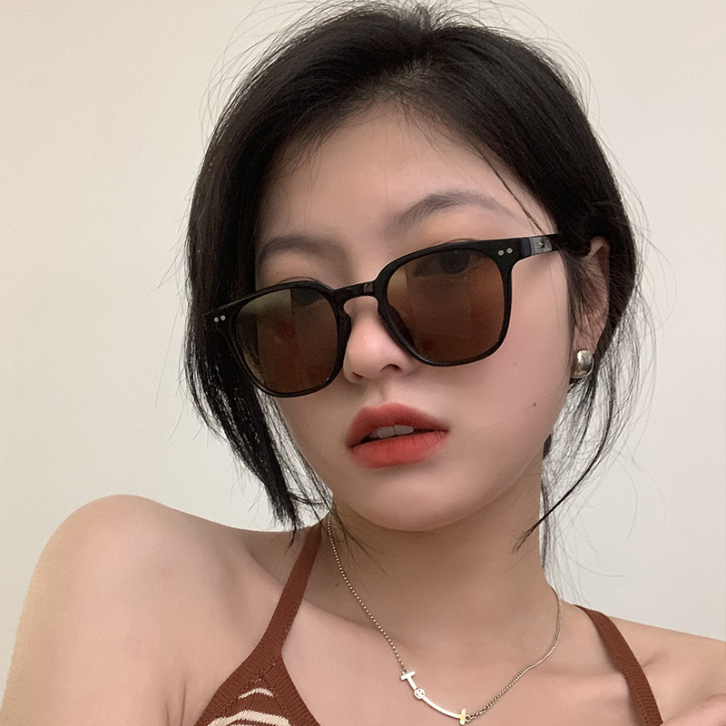 2025年新款网红同款太阳镜