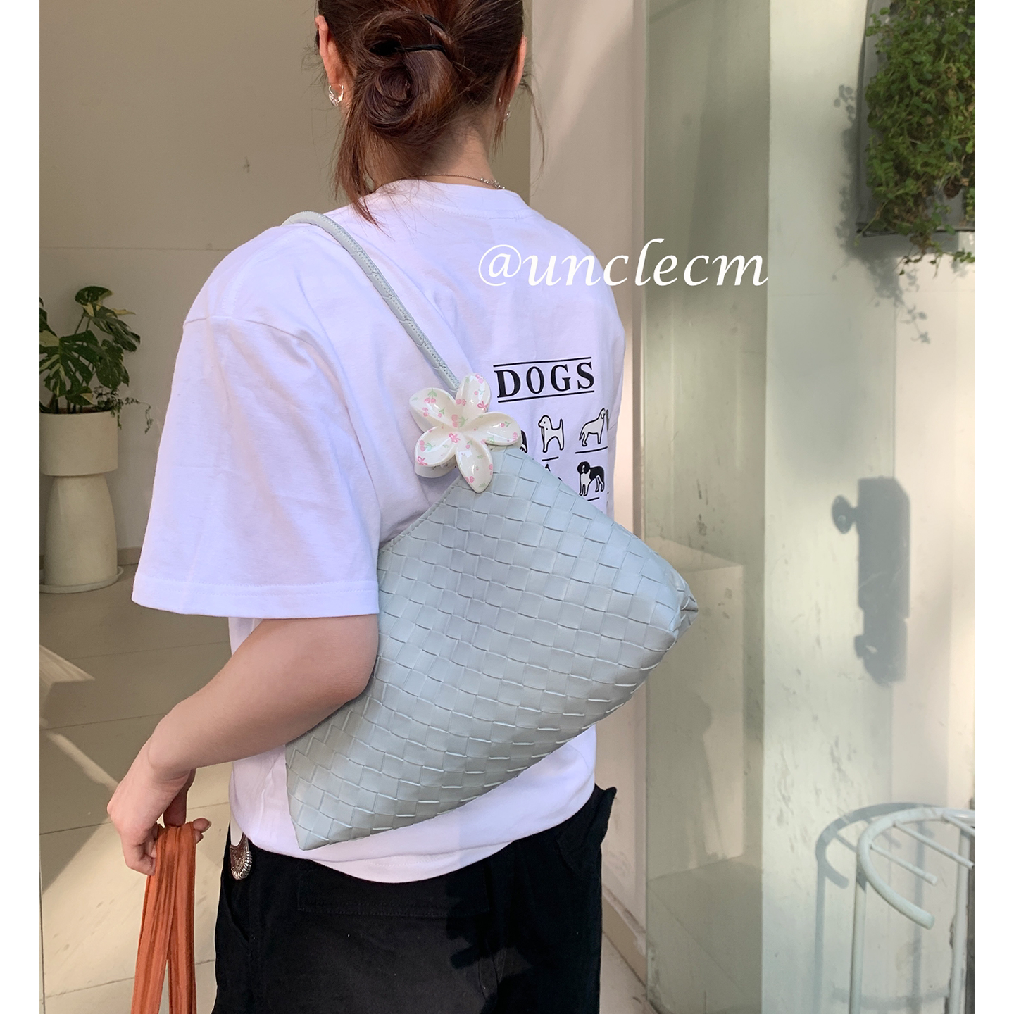 高级感手工编织腋下包女韩系图片