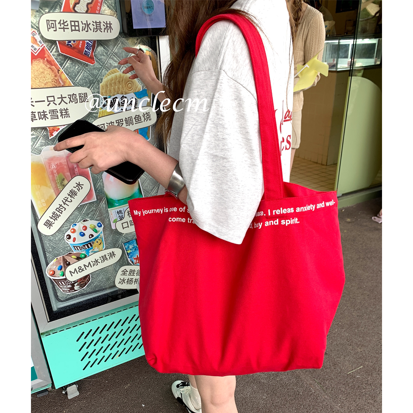 韩版慵懒风大容量单肩包女图片