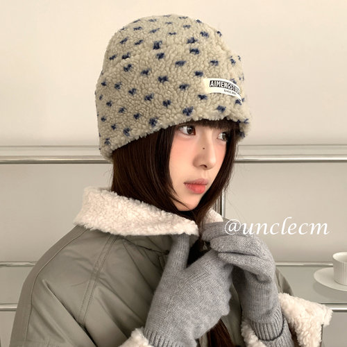 韩版加厚羊羔绒波点毛绒帽子女冬