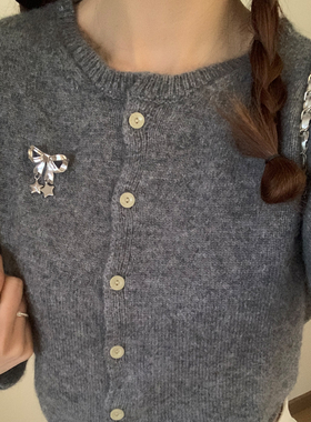 韩版蝴蝶胸针女2025新款气质百搭个性西装胸花配饰潮流高级感礼物