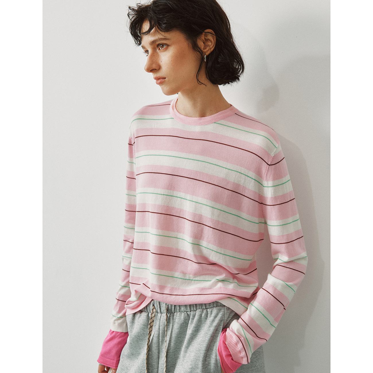 经典百搭笑脸章仔条纹针织T恤