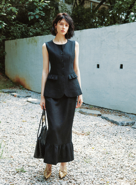 【INS爆款】1OO%亚麻 老钱风圆领无袖收腰马甲+荷叶边半裙套装