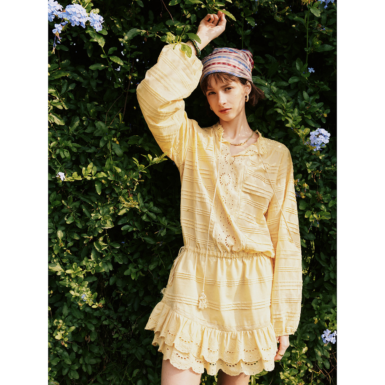 【克莱蒙路透】重工压褶 法式度假风蕾丝拼接流苏系带收腰连衣裙