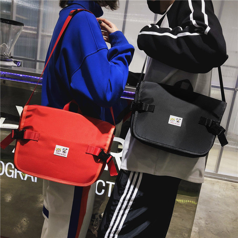 日系ins校园风复古邮差滑板少年ulzzang摩登街拍翻盖斜挎包单肩包|ruв категории Сумки, Г - жа сумки - от Buy2taobao.com для оказания профессиональной услуги покупки агента Taobao