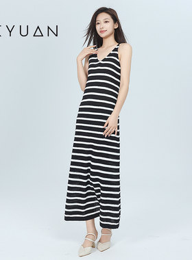 金苑黑白条纹吊带背心连衣裙女夏季2025新款修身穿搭长裙G252103