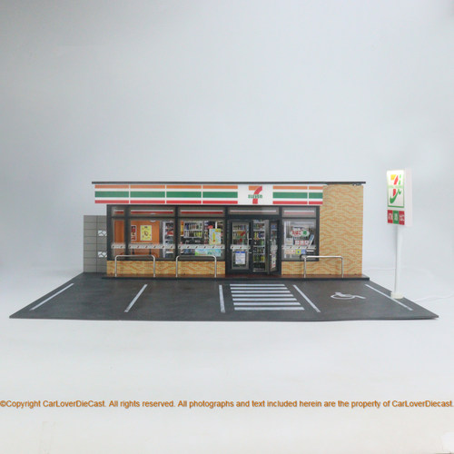 G-FANS 1:18  7-11带灯建筑场景模型 4车位