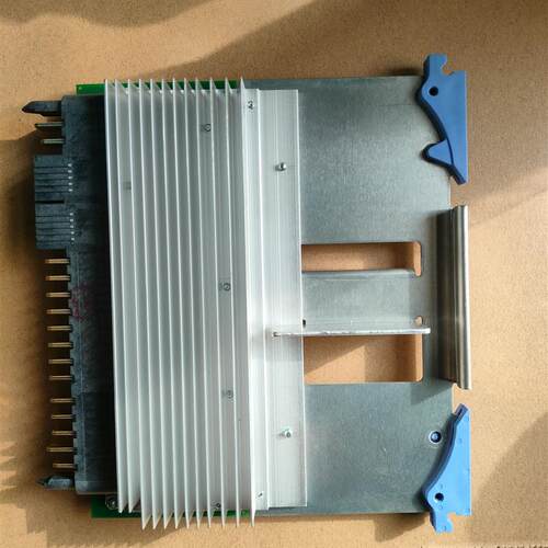74Y9189 00FX413  IBM  P740  P720 小型机 VRM  稳压模块