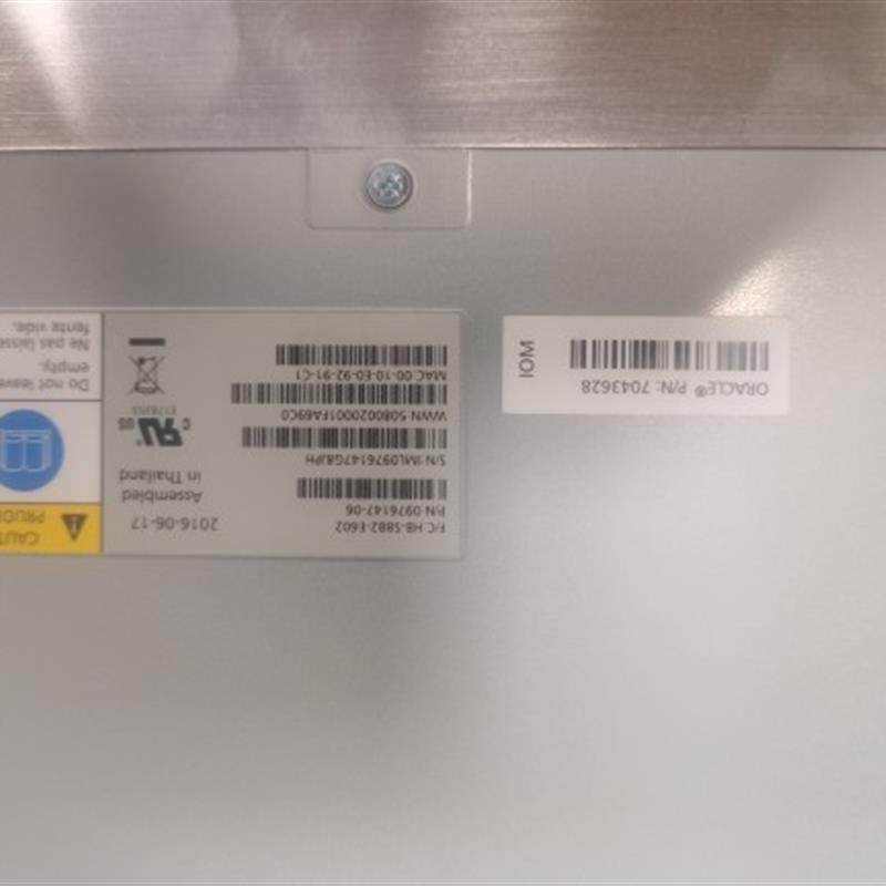 Sun Oracle DE2-24P ST2D24 控制器 7043628 0976147-06 SAS2 IOM