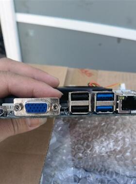 OEM 1037U 2COM  C1037U-V NTX  广告机一体机 17*17 超薄