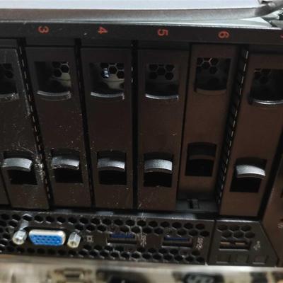 IBM X3850X6服务器 00D0055 00FN716读卡器00KH403 硬盘背板 笼子