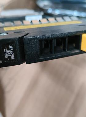 HP 697387-001 QR492A 300G 15K SAS 2.5 3PAR 7200 7400硬盘