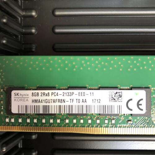 SK 现代 8G 2R&times;8 PC4-2133P-EEO 8G DDR4 2133 纯ECC 服务