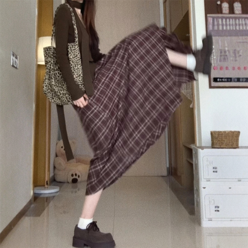 简直就是梨型的本命格子裙！！