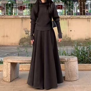 潮 半身裙女2026新款 黑色百褶梨形伯克利半裙女大码 显瘦超好看春装