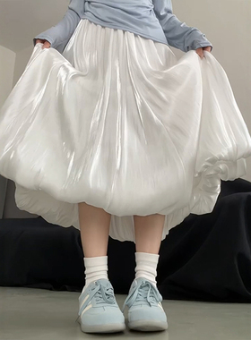 白色缎面花苞长裙大码女a字半身裙梨型身材遮胯秋游裙伯克利半裙