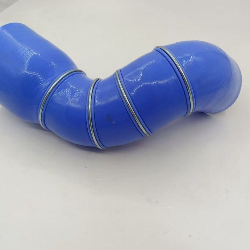 重汽豪沃WP13潍柴国六中冷器气管进气连接胶管YZ952553000468