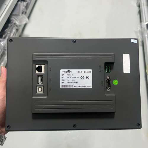 昆仑通态触摸屏TPC1031Kt     TPC1031NT