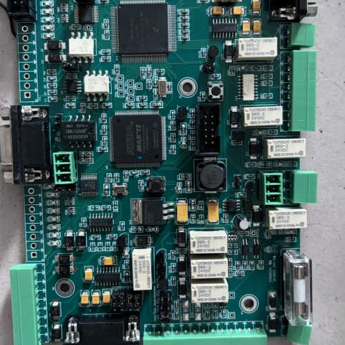 ALTERA MAXII EPM1270T144I5N 芯片