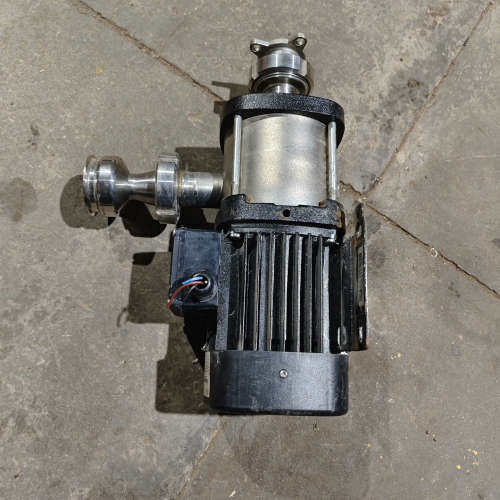 格兰富水泵CM3-5A-R-1-E-A电压380v
