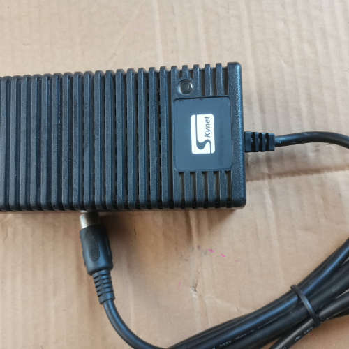 SKynet SNP-PA51 电源适配器