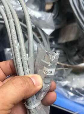 易格托斯高柔电缆CF211.02.03.02，4米长度，多款