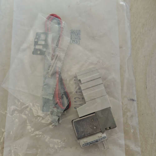 SMC电磁阀SYJ314M-6LZ