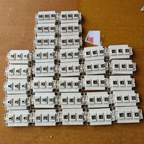 GD300HFL/Y120C2S斯达IGBT模块GD400H