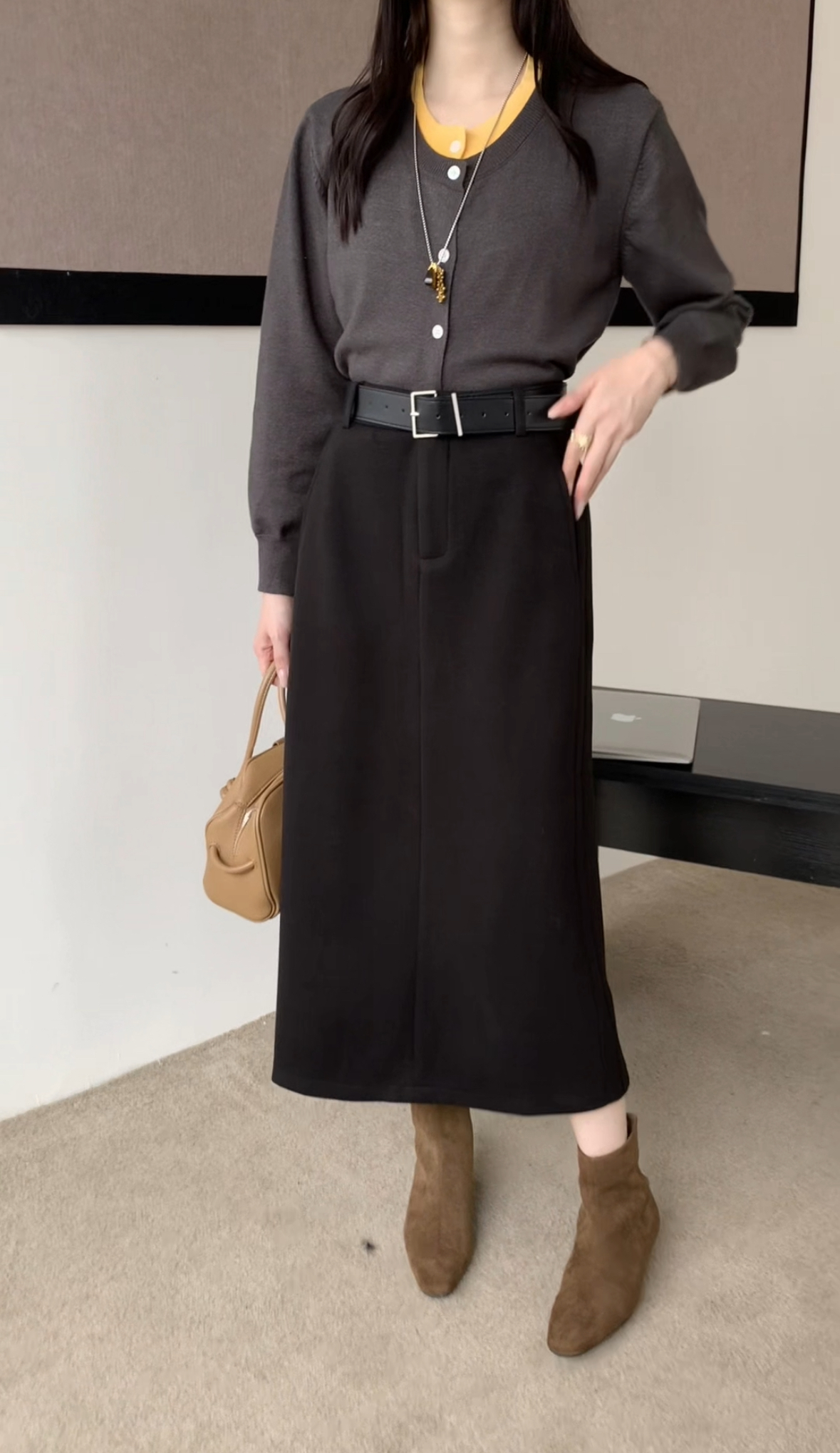 黑色加绒毛呢半身裙2025秋冬高腰宽松显瘦中长款通勤百搭包臀裙R