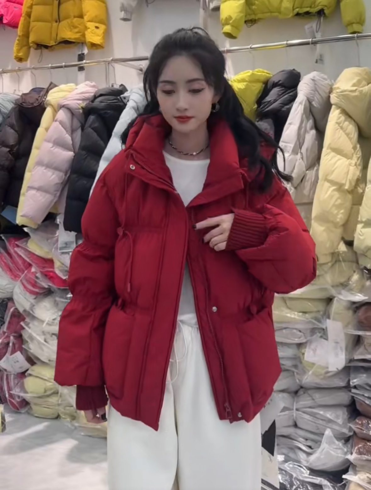 针织袖拼接戴帽羽绒服女2025冬韩版泡芙宽松白鸭绒加厚面包服外套