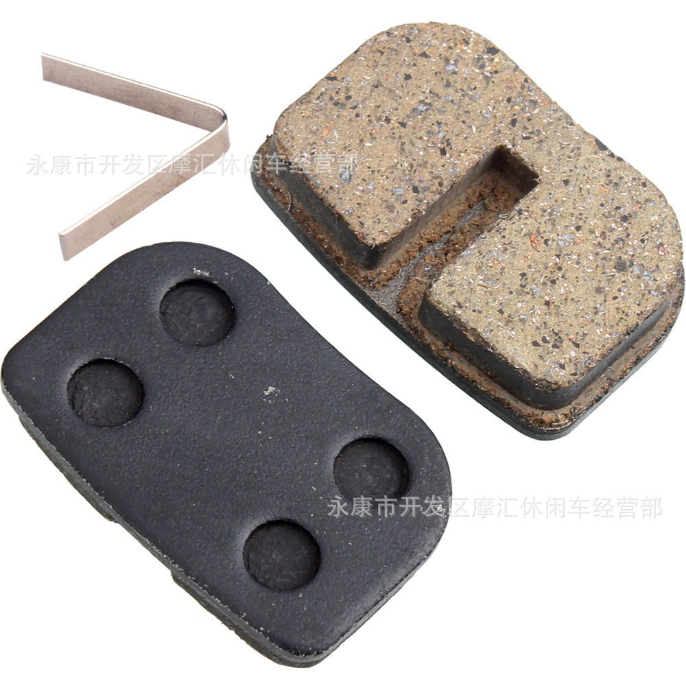 摩托车49CC两冲程MAT1 MAT2 Ct100u刹车片摩擦片碟刹片弹簧夹