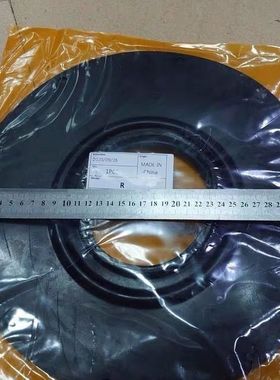 挖掘机配件 现代R215/225-7分油中胶盖分油盅盖心管道胶皮胶盖