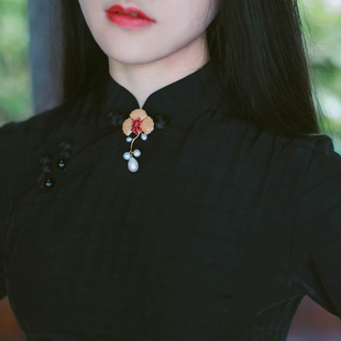 胸针高档女奢华天然珍珠水晶气质商务外套旗袍别针配饰原创设计