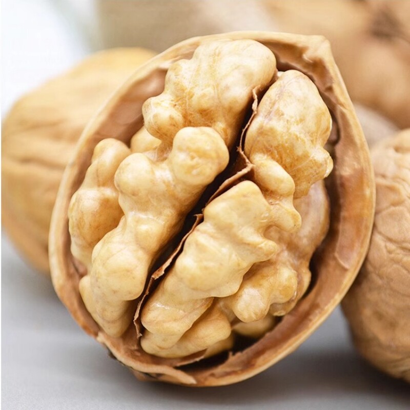 新疆特产阿克苏185薄皮纸皮核桃原味生核桃薄壳新货孕妇专用