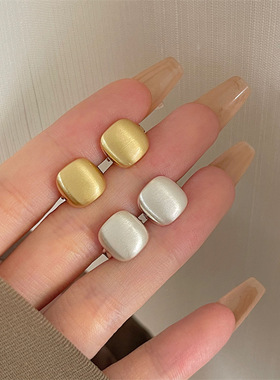 韩国东大门金色拉丝耳环女金属耳饰新款高级轻奢配饰几何简约耳扣